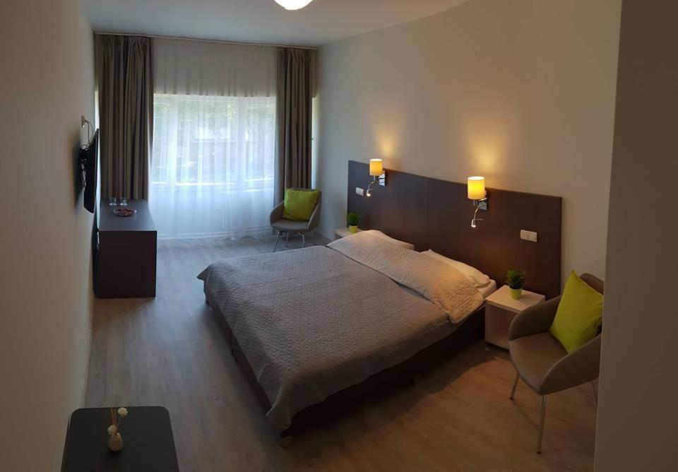 Sport Hotel Tatabánya Dış mekan fotoğraf