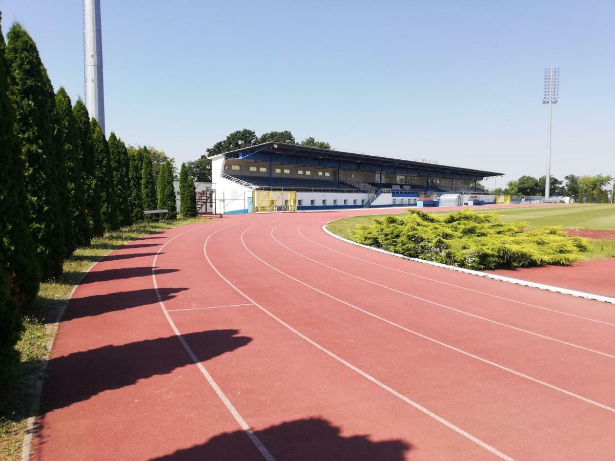 Sport Hotel Tatabánya Dış mekan fotoğraf